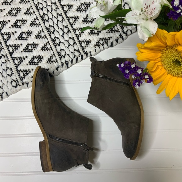 Franco Sarto Shoes - FRANCO SARTO Brown suede booties